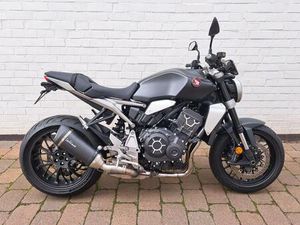 HONDA CB1000 RA (SC80) KURZES HECK LEOVINCE ESD