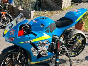 HONDA CBR600RR PC40 RENNSTRECKEN FAHRZEUG