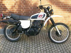 YAMAHA XT 500, BJ.1979 ,GEPFLEGT,GARAGEN FAHRZEUG,35000 KM