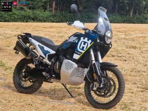 HUSQVARNA NORDEN 901 EXPEDITION MET GARANTIE — MOTOREN | HUSQVARNA — MARKTPLAATS