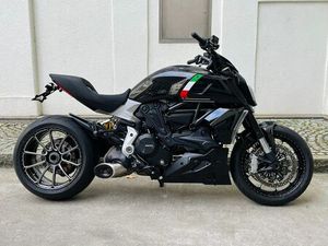 DUCATI DIAVEL 1260 7000€ ZUBEHÖR