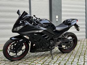 KAWASAKI NINJA 300