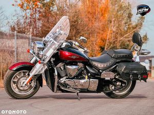 SUZUKI BOULEVARD