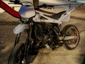 HUSQVARNA WR 125