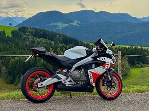 APRILIA RS 457 CANTON ZURICH -