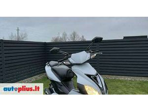APRILIA SR 49 CC, SCOOTERS / MOPEDS