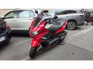 GILERA NEXUS 300 ROSSO
