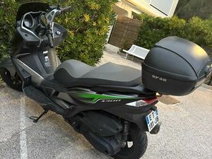 SCOOTER KAWASAKI J300 9300KM