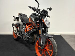 KTM 125 DUKE