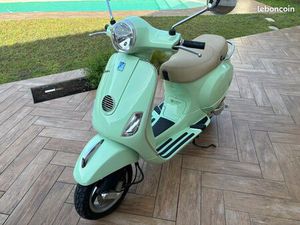 SCOOTER VESPA 50CM3
