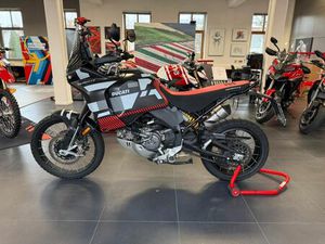 DUCATI DESERT X