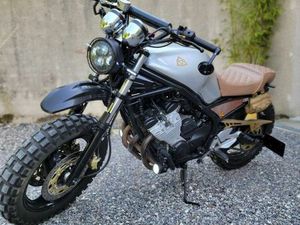 SCRAMBLER XJ 600