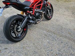 DUCATI MONSTER 797