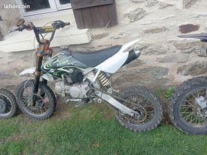 DIRT 125