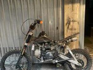 PIT BIKE 140 CC