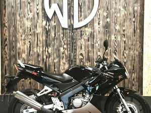 HONDA 125 CBR JC34 2004