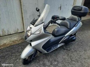 VENDS SCOOTER HONDA 400CM3 SILVERWING
