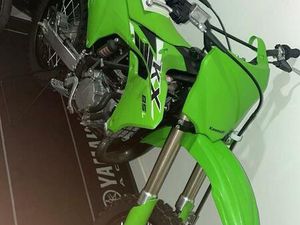 ② KAWASAKI KX85 2025 NEUF