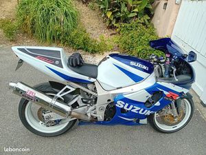 GSXR 750 K1 ENTRETENU
