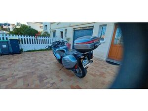 MOTO GRANDE ROUTIERE