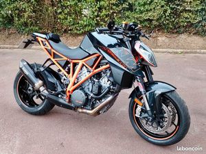 KTM 1290 SUPERDUKE R