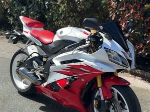 YAMAHA YZF R6 2006