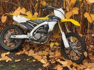 250 YZF 60TH ANNIVERSARY