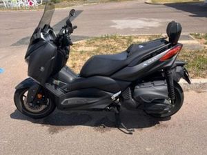 YAMAHA XMAX 400 ABS – 2019 – 1ÈRE MAIN – 9 000
