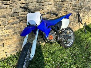 MOTO 50 CC YAMAHA