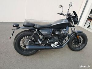 MOTO GUZZI V9 BOBBER