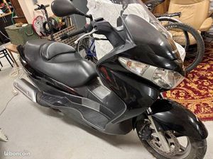 SCOOTER SUSUKI BURGMAN