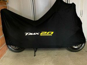 YAMAHA TMAX 560 20TH ANNIVERSARY