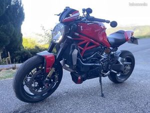 DUCATI MONSTER 1200R