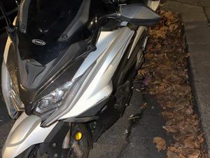 AK550 2021 CARÉNAGE À REFAIRE