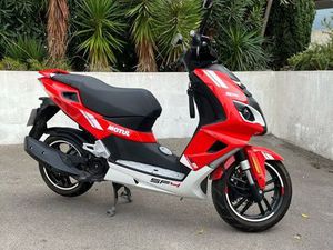 SCOOTER SPEEDFIGHT 4