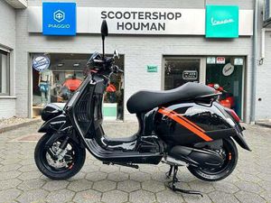 ② VESPA GTV 300 CC NERO CONVINTO