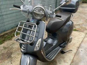 VESPA PRIMAVERA 125 TOURING
