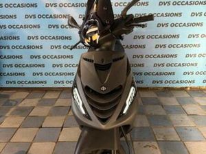 PIAGGIO ZIP 2019 BROM! SP KAPPEN ALPHA WINDSCHERM! — SCOOTERS | PIAGGIO — MARKTPLAATS