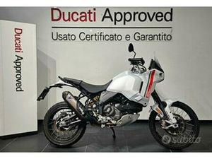 DUCATI DESERTX