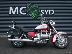 HONDA F6 VALKYRIE MC-SYD BYTTER GERNE