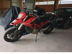 DUCATI HYPERMOTARD 1100CM3