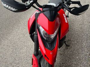 DUCATI HYPERMOTARD 950 A2