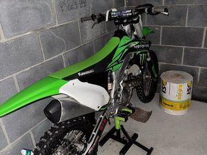 KAWASAKI KXF 250