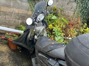 VENDS SCOOTER MAJESTY 125