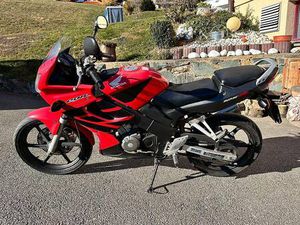 HONDA CBR 125 R