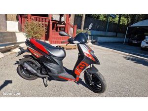 APRILIA SR 50 2T