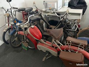 VENDS LOT DE MOBYLETTES 103 51 HONDA PF50 SOLEX HELYETT