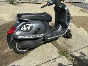 ② VESPA GTS 300 SUPER SPORT ( NR47)
