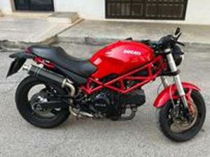 DUCATI MONSTER 695