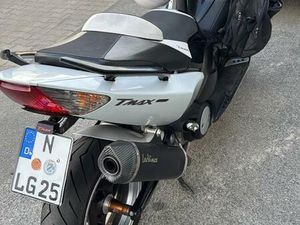 ZUM VERKAUFEN YAMAHA T MAX 500 2009 WHITE EDITION